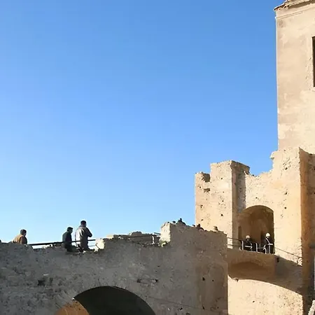 Stylish Terina - Le Lincelle, Lamezia - Bright, Spacious, Elegant And With Terrace SantʼEufemia Lamezia