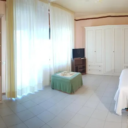 Stylish Terina - Le Lincelle, Lamezia - Bright, Spacious, Elegant And With Terrace Apartment Sant'Eufemia Lamezia