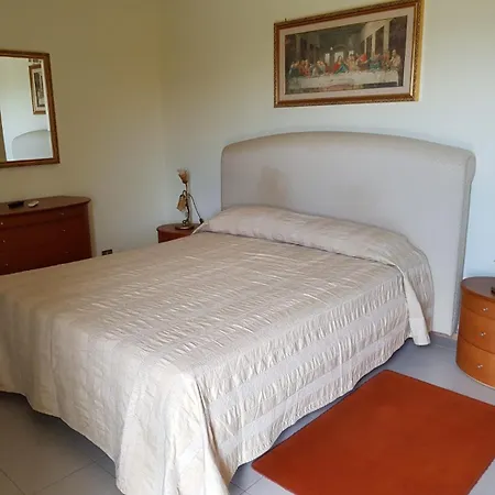 Stylish Terina - Le Lincelle, Lamezia - Bright, Spacious, Elegant And With Terrace *