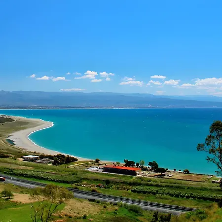 Stylish Terina - Le Lincelle, Lamezia - Bright, Spacious, Elegant And With Terrace