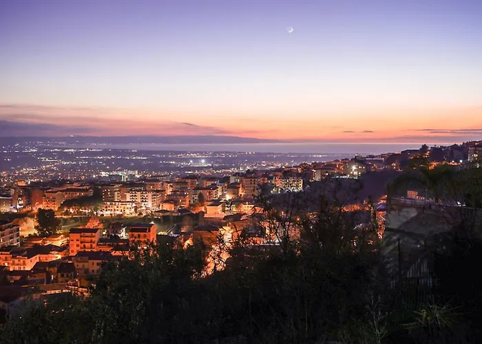 Stylish Terina - Le Lincelle, Lamezia - Bright, Spacious, Elegant And With Terrace Apartamento *